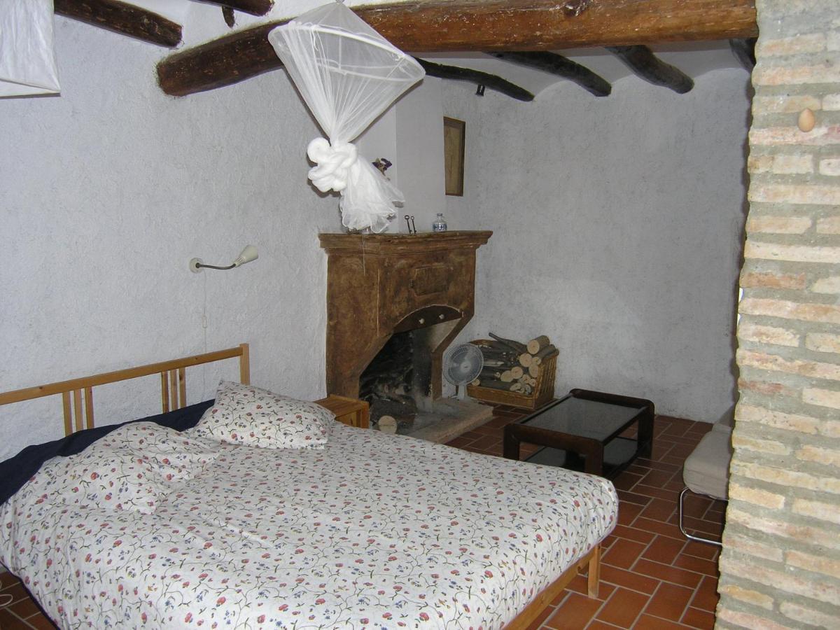 Cal Joanet, Acollidora Caseta A Gratallops Bagian luar foto