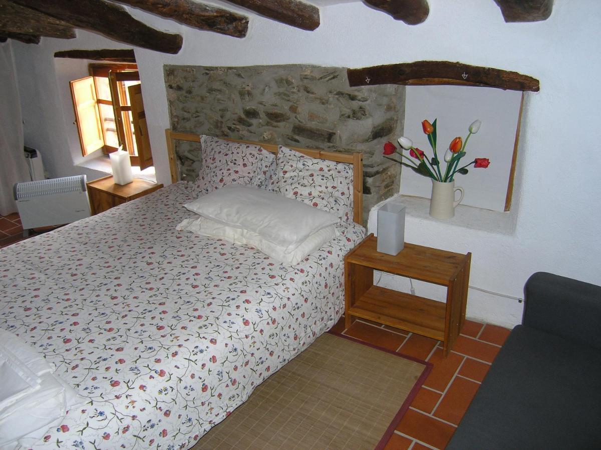 Cal Joanet, Acollidora Caseta A Gratallops Bagian luar foto
